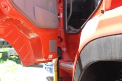 东风商用车 天龙重卡 245马力 6X2 9.6米排半厢式载货车(DFL5253XXYAX1B)