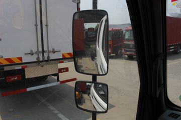 ���� ŷ����5ϵ�п� 170���� 4X2�ػ�������ͼƬ