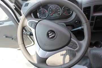 ���� ŷ����5ϵ�п� 170���� 4X2�ػ�������ͼƬ