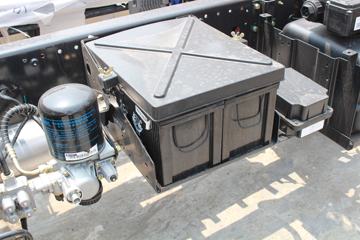 ���� ŷ����5ϵ�п� 170���� 4X2�ػ�������ͼƬ