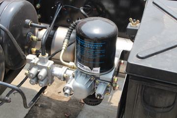 ���� ŷ����5ϵ�п� 170���� 4X2�ػ�������ͼƬ