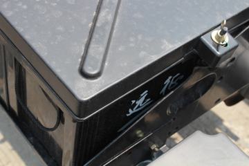 ���� ŷ����5ϵ�п� 170���� 4X2�ػ�������ͼƬ