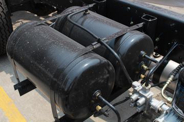 ���� ŷ����5ϵ�п� 170���� 4X2�ػ�������ͼƬ