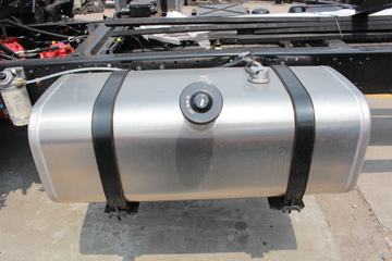 ���� ŷ����5ϵ�п� 170���� 4X2�ػ�������ͼƬ