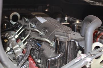 ���� ŷ����5ϵ�п� 170���� 4X2�ػ�������ͼƬ