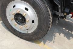 福田 欧马可5系中卡 170马力 4X2载货车底盘(BJ1129VGPEG-A1)
