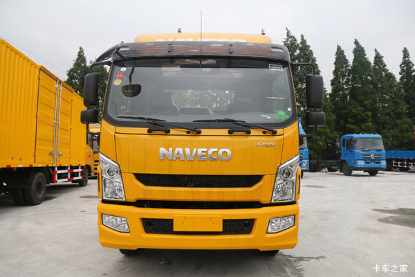 跃进 超越C500-33 125马力 4.14米单排栏板轻卡