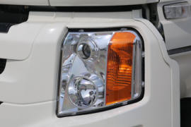 王牌W5B&nbsp;牵引车外观                                                图片