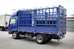 唐骏欧铃 T1系列 83马力 4X2 3.7米单排仓栅式微卡ZB5040CCYKDD6V)