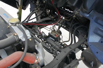 ƿŷ T1ϵ 83 4X2 3.7׵Ųդʽ΢ZB5040CCYKDD6V) ͼƬ
