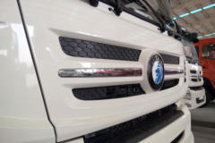 重汽王牌 W5B-H重卡 340马力 4X2牵引车(10挡)(CDW4180A1T4J) 重汽王牌 W5B-H重卡 340马力 4X2牵引车(10挡)(CDW4180A1T4J)