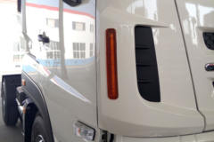 重汽王牌 W5B-H重卡 340马力 4X2牵引车(10挡)(CDW4180A1T4J) 重汽王牌 W5B-H重卡 340马力 4X2牵引车(10挡)(CDW4180A1T4J)