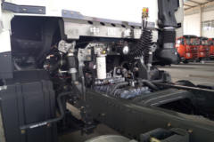 重汽王牌 W5B-H重卡 340马力 4X2牵引车(10挡)(CDW4180A1T4J) 重汽王牌 W5B-H重卡 340马力 4X2牵引车(10挡)(CDW4180A1T4J)