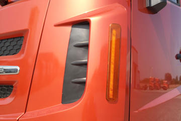  W5B-Hؿ 310 8X4 6.8ж(CDW3310A1S4J)ͼƬ