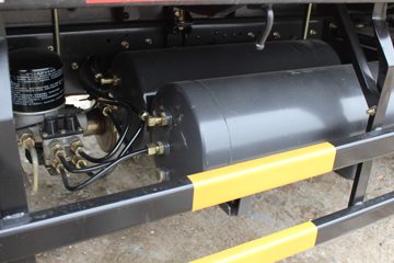 ���� ������D6 130���� 3.8���Ű������Ῠ(����)(EQ1080L8BDB)ͼƬ