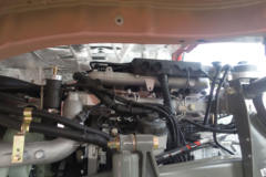 中国重汽 豪瀚J5G中卡 160马力 4X2载货车底盘(ZZ1125G5113D1)