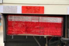 唐骏欧铃 T1系列 83马力 4X2 3.7米单排厢式微卡(ZB5040XXYKDD6V)