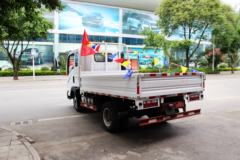 重汽王牌 7系 87马力 3.3米排半仓栅式轻卡(CDW5043CCYHA1A4)