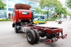 重汽王牌 7系 129马力 3.8米排半仓栅式轻卡底盘(CDW5040CCYHA3Q4)