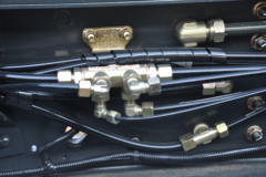 重汽王牌 W5B-M重卡 310马力 8X4 9.6米仓栅式载货车(CDW5310CCYA3T4)