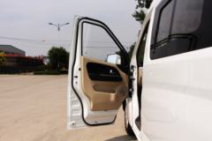 长安轻型车  睿行M90 舒适型 124马力 7座客车