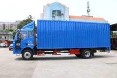 一汽柳特 金陆中卡 锡柴170马力 4X2 7.7米厢式载货车(LZT5161XXYPK2E4L5A95)