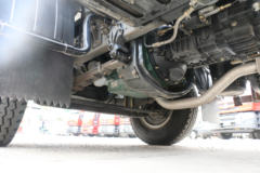 一汽柳特 金陆中卡 锡柴170马力 4X2 7.7米厢式载货车(LZT5161XXYPK2E4L5A95)