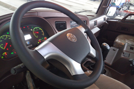 王牌W5D&nbsp;自卸车驾驶室                                               图片