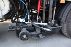 陕汽重卡 德龙新M3000 210马力 4X2 洗扫车(陕汽通力牌)(STL5160TXS) 陕汽重卡 德龙新M3000 210马力 4X2 洗扫车(陕汽通力牌)(STL5160TXS)