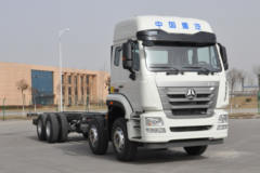 中国重汽 豪瀚J7B 340马力 8X4 冷藏车(ZZ1325N4663E1K)