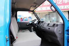 新顺达&nbsp;自卸车驾驶室                                               图片