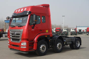中国重汽 豪瀚J7B重卡 380马力 6X2牵引车(ZZ4255N3236E1)外观图片