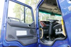 江淮 格尔发A5L中卡 160马力 4X2 6.8米排半厢式载货车(HFC1161P3K1A47S3V)