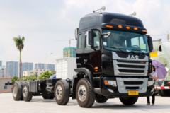 江淮 格尔发K3W重卡 270马力 8X2 9.5米排半载货车底盘(HFC1311P2K3G43HF)