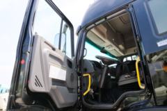 江淮 格尔发K3W重卡 270马力 8X2 9.5米排半载货车底盘(HFC1311P2K3G43HF)