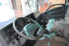 庆铃 五十铃700P 189马力 4X2 冷藏车(QL11009PARY)