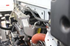 庆铃 五十铃700P 189马力 4X2 冷藏车(QL11009PARY)
