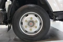 庆铃 五十铃700P 189马力 4X2 冷藏车(QL11009PARY)