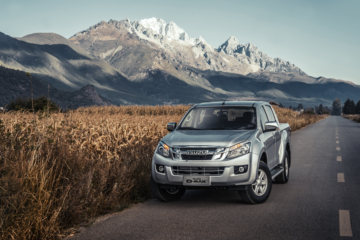 江西五十铃 D-MAX 2017款 自动精英型 3.0T柴油 两驱 双排皮卡