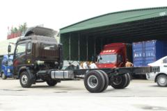 中国重汽HOWO 统帅 154马力 4200轴距载货车底盘(ZZ1137F421CD1) 中国重汽HOWO 统帅 154马力 4200轴距载货车底盘(ZZ1137F421CD1)