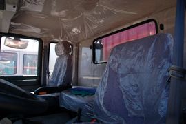 黄河少帅&nbsp;载货车驾驶室                                               图片