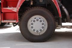 中国重汽 金王子重卡 300马力 6X4 4.8米自卸车(平顶)(ZZ3251M3242W)