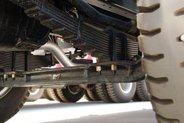 欧曼ETX&nbsp;载货车底盘                                                图片