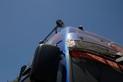 福田 欧曼ETX 9系重卡 375马力 6X4 牵引车(BJ4253SMFJB-S4)