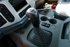 福田 欧曼ETX 9系重卡 375马力 6X4 牵引车(BJ4253SMFJB-S4)