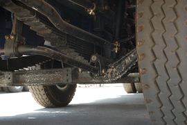 欧曼ETX&nbsp;自卸车底盘                                                图片