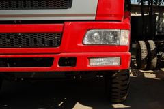 东风柳汽 乘龙609中卡 180马力 4X2 5.3米自卸车(LZ3120LAK)