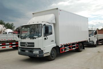 东风商用车 天锦中卡 140马力 4X2 7.1米厢式载货车(DFL5160XXYBX9)