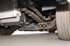 东风商用车 天锦中卡 140马力 4X2 7.1米厢式载货车(DFL5160XXYBX9)