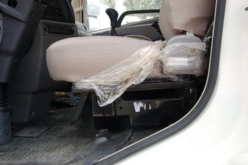 �������ó� ����п� 140���� 4X2 7.1����ʽ�ػ���ͼƬ